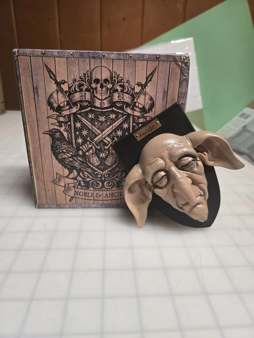 Krindle House Elf Plaque